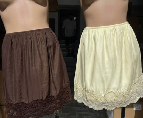 Chantelle Lace Trim Skirt