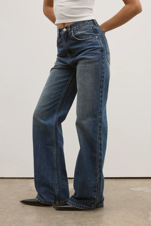 CAMILLE RELAXED FLARE JEAN