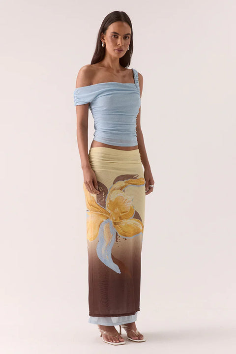 Rua asymmetrical top