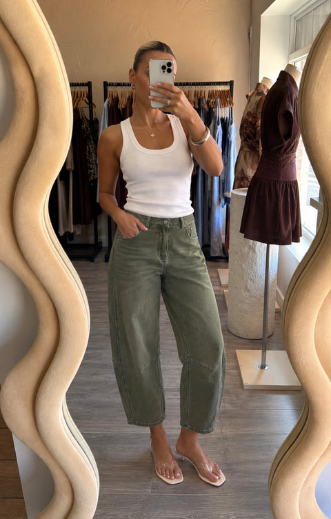 Toni Cropped Barrel Jeans