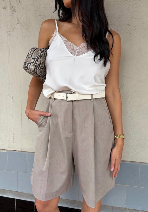 MIKA SHORT