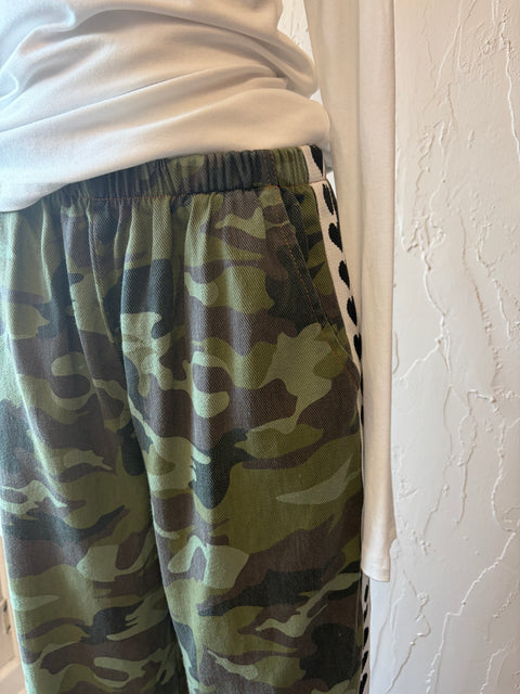 Camo Heart Denim Jogger Pant