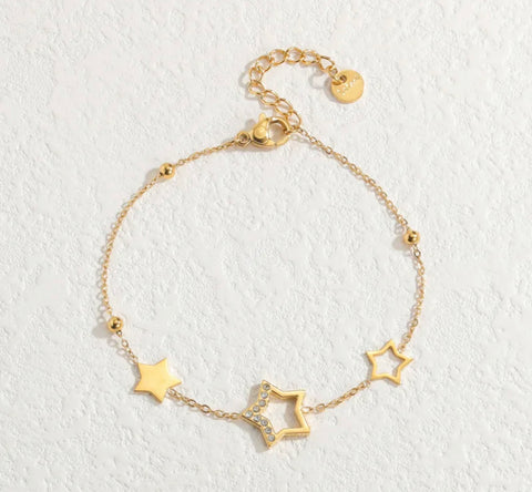 Scarlett Star Bracelet