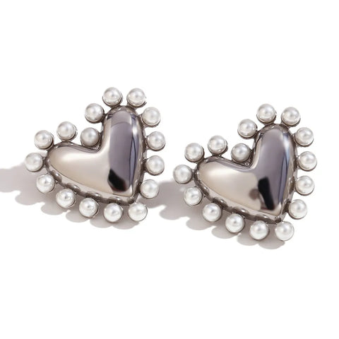 Heart Pearl Earrings