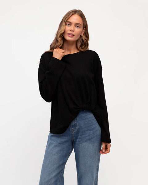 EASY TUCK TEE LONG SLEEVE