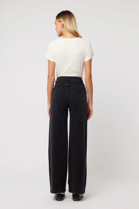 94 High & Wide - Sophie