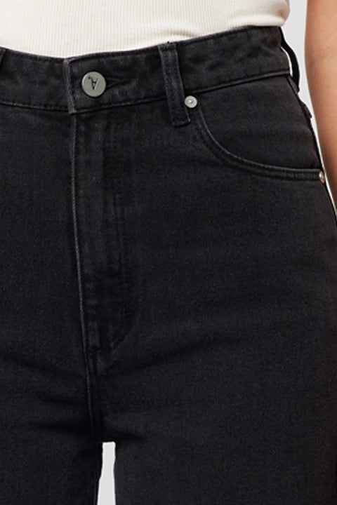 94 High & Wide - Sophie