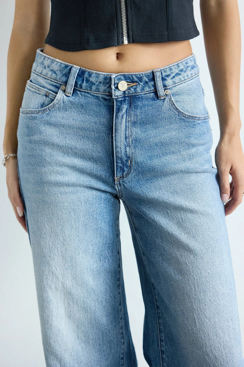 95 MID & WIDE - TAMARA