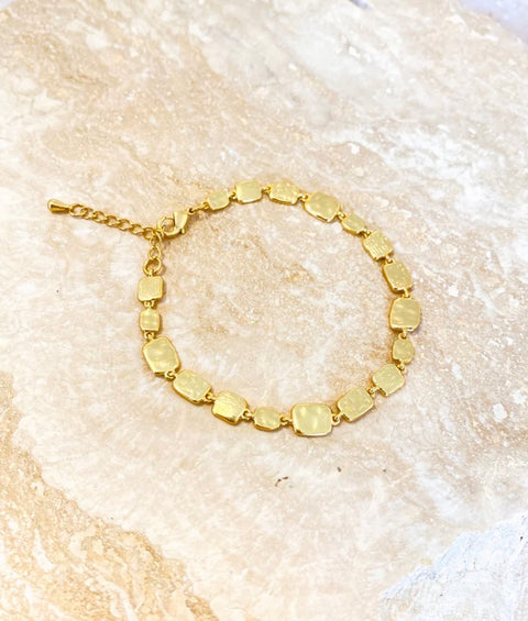 Hammered plate 18k gold plated bracelet