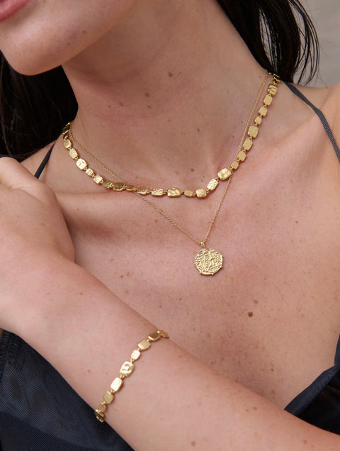 Hammered plate 18k gold plated bracelet