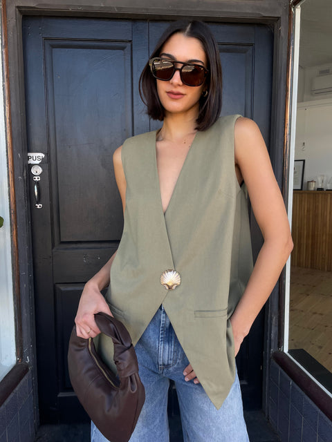 APOLLO VEST