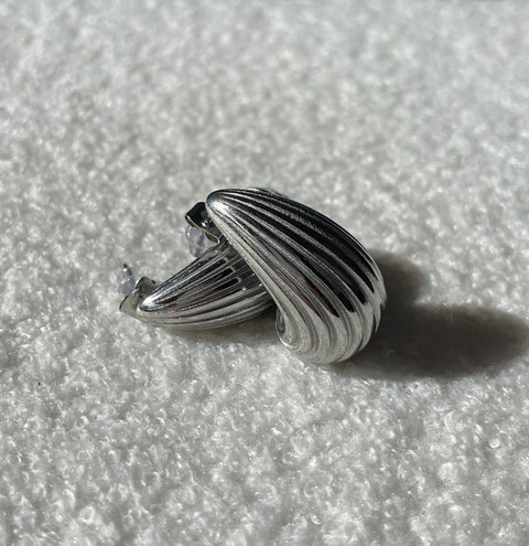 Silver Bailey Tear Drop Earrings