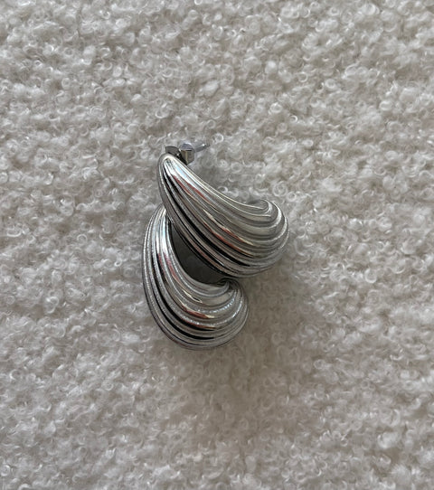 Silver Bailey Tear Drop Earrings