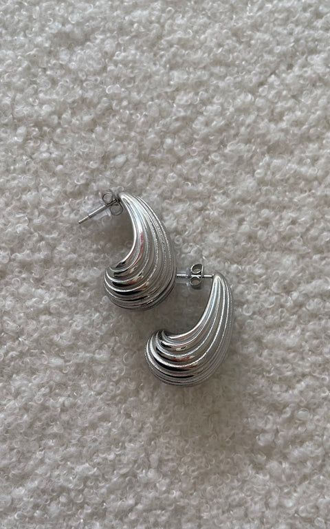 Silver Bailey Tear Drop Earrings