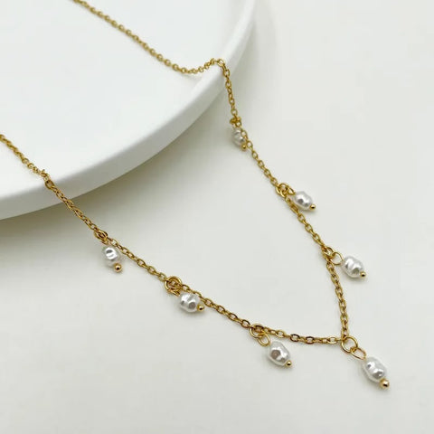 Iris Pearl Necklace