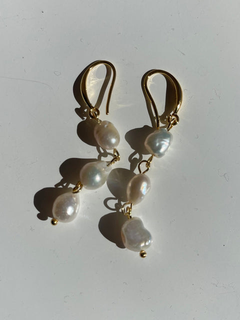 Ava Pearl Drop Earrings