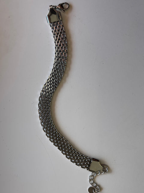 Skylar Flat  Mesh Chain Bracelet