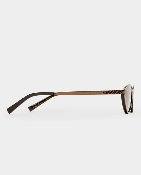 Pre Order THE LIA