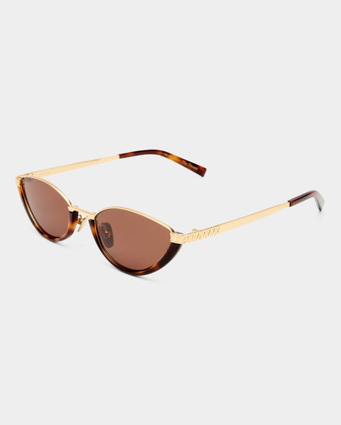 Pre Order THE LIA