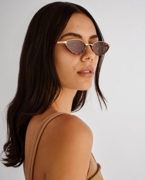 Pre Order THE LIA
