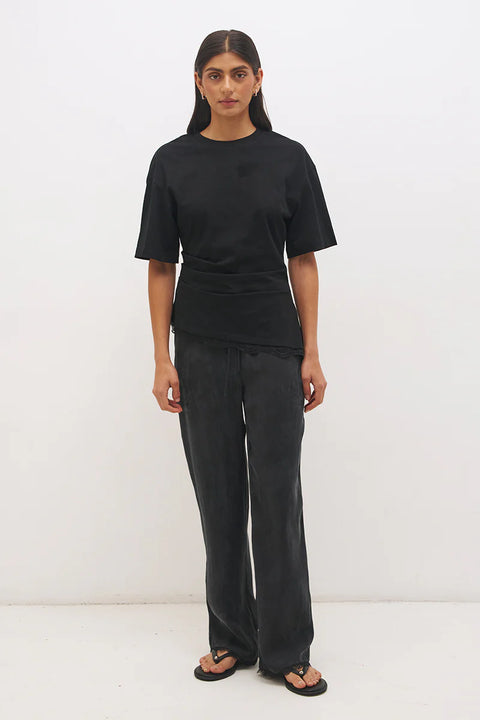 LIORA PANT
