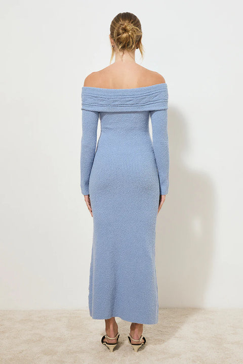 SCULPURAL KNIT DRESS